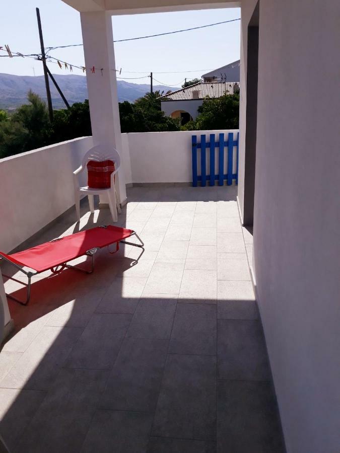 Apartments Boki Pag Town Bagian luar foto